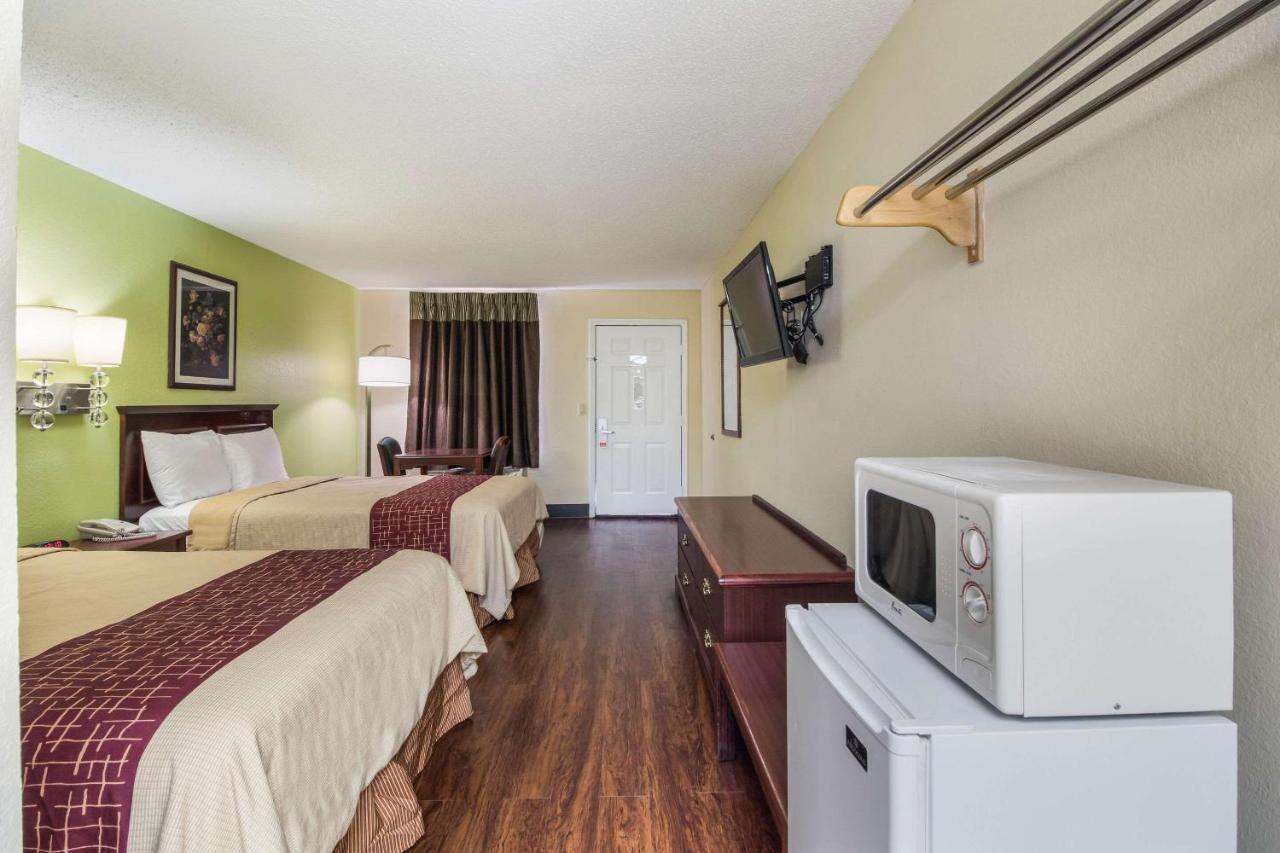 Rodeway Inn Bolivar Luaran gambar